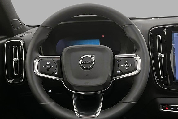 Volvo C40 15 of 25