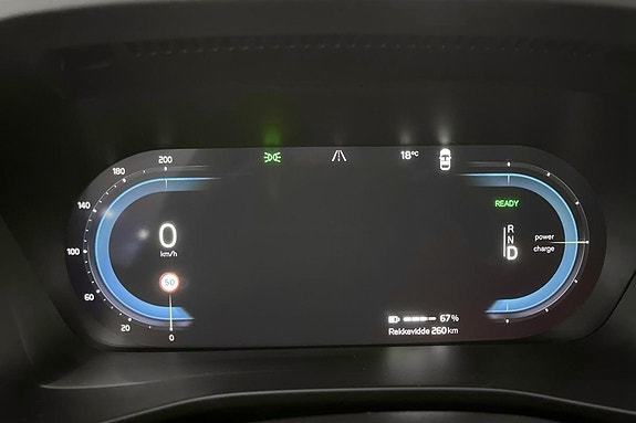 Volvo C40 16 of 25