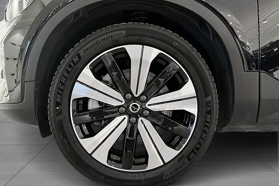 Volvo C40 8 of 25