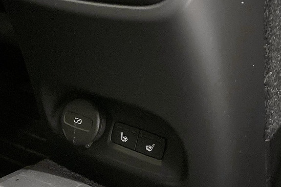 Volvo C40 21 of 25