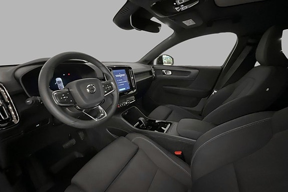 Volvo C40 10 of 25
