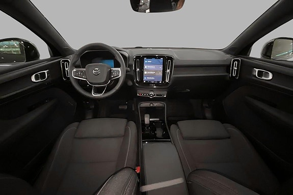 Volvo C40 14 of 25