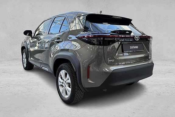 Toyota Yaris Cross 3 of 5