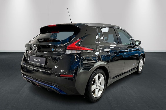 Nissan Leaf 5 of 5