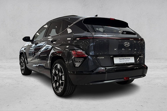 Hyundai Kona 3 of 5