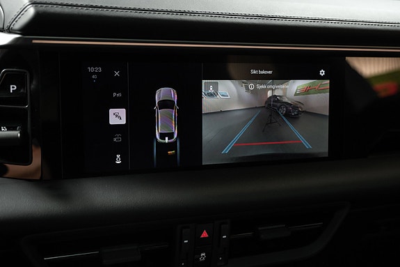 Porsche Macan 13 of 30