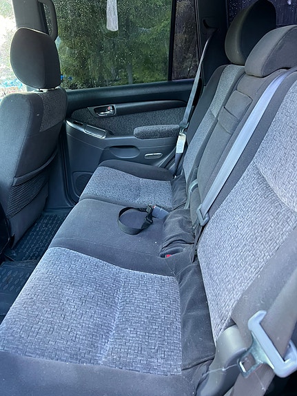 Toyota Land Cruiser 12 of 13