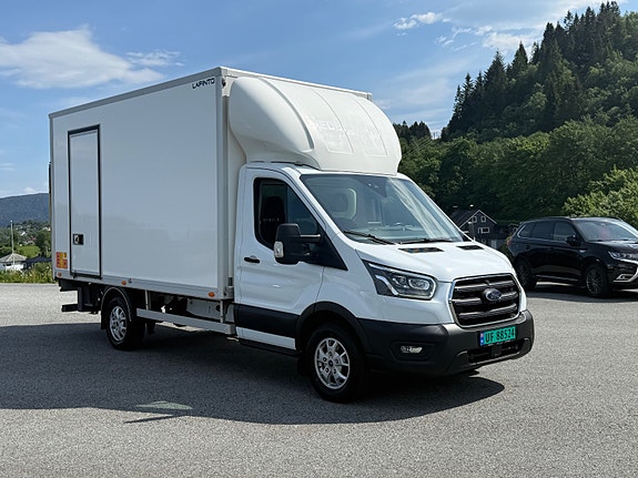 Ford Transit 350 L4 Van 3 of 5