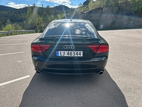 Audi A7 5 of 5