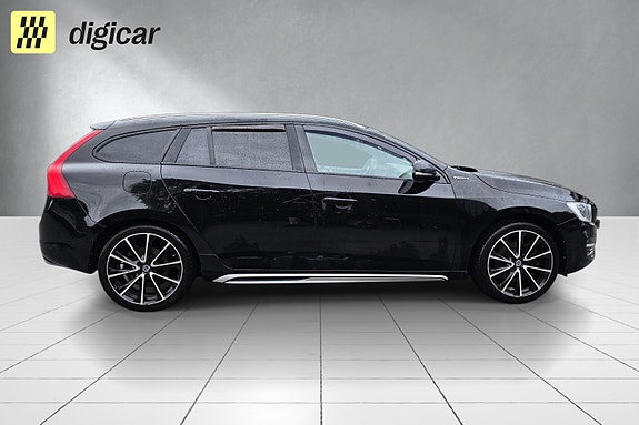 Volvo V60 5 of 5