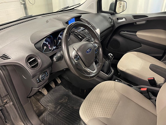 Ford Tourneo Courier 11 of 22