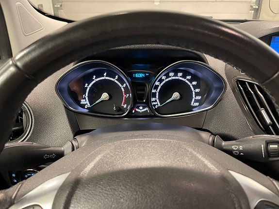 Ford Tourneo Courier 13 of 22