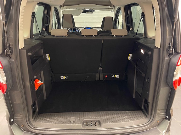 Ford Tourneo Courier 22 of 22