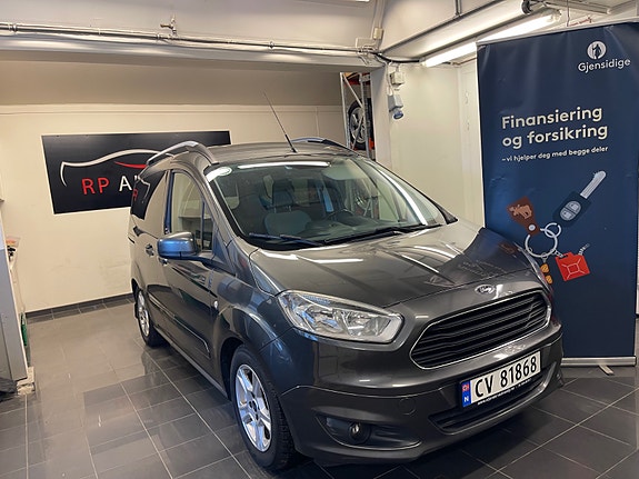 Ford Tourneo Courier 2 of 22
