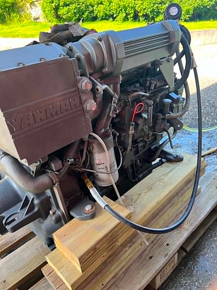 YANMAR 4 LH-STE (220-230 HK) 4 of 5