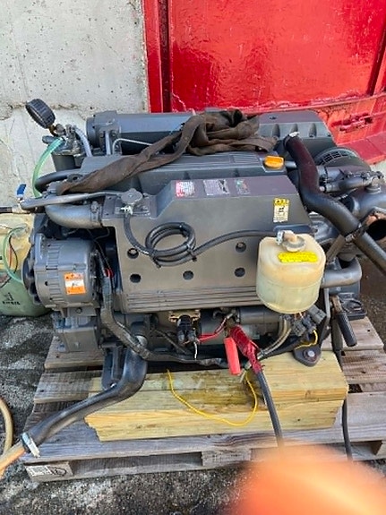 YANMAR 4 LH-STE (220-230 HK) 2 of 5