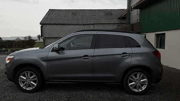 Mitsubishi ASX 2 of 5