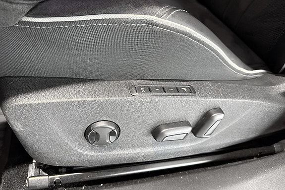 Skoda Enyaq Coupé 25 of 30