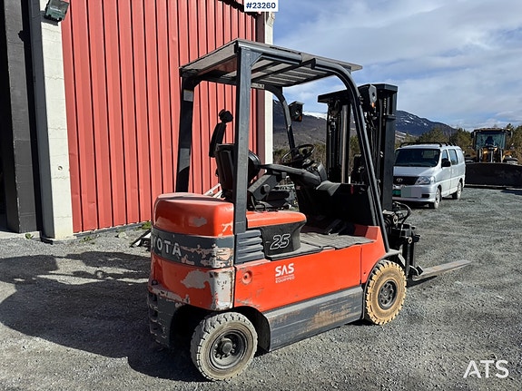 Toyota 7FBMF25 Gaffeltruck – Elektrisk 3 of 23