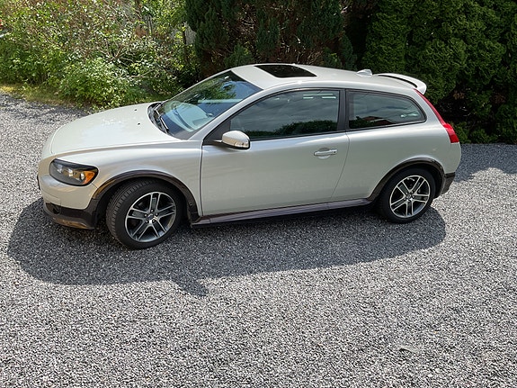 Volvo C30 2 of 5