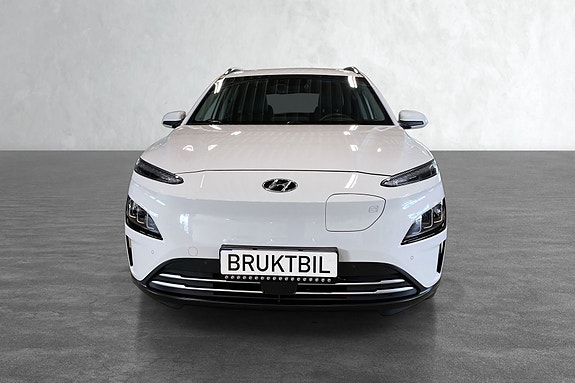 Denne fine Hyundai Kona'en kan bli din for kun kr 1.767,- pr mnd med 112.450,- i egenkapital. Løpetid 10 år.
