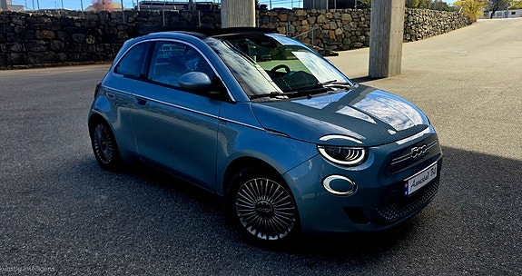 Fiat 500 3 of 5