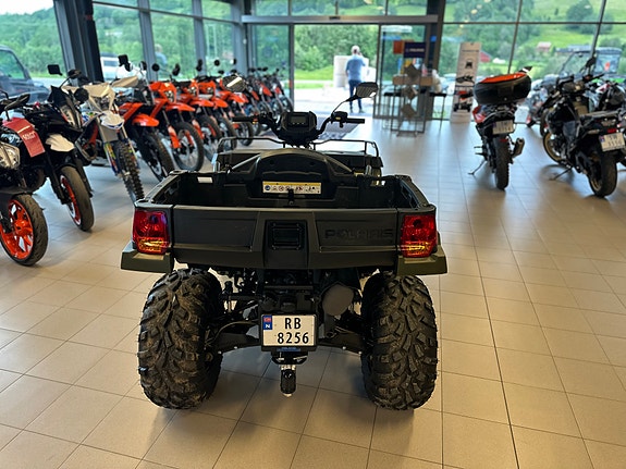 Polaris Sportsman X2 570 4 of 8