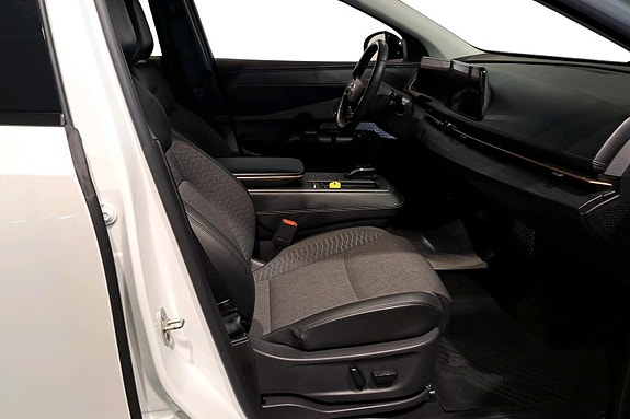 Nissan Ariya 23 of 26
