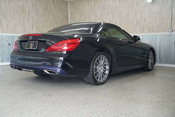 Mercedes-Benz SL500 7 of 30