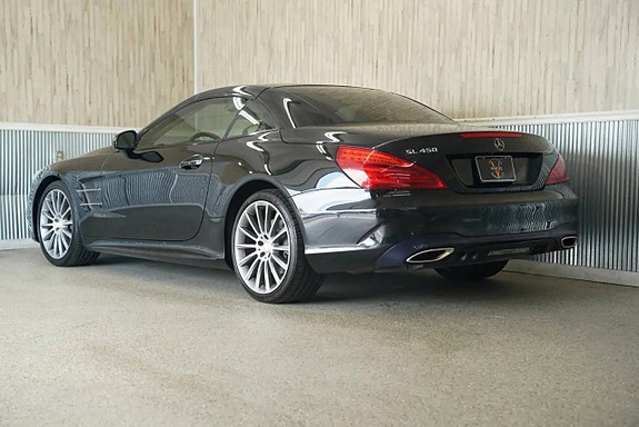 Mercedes-Benz SL500 5 of 30