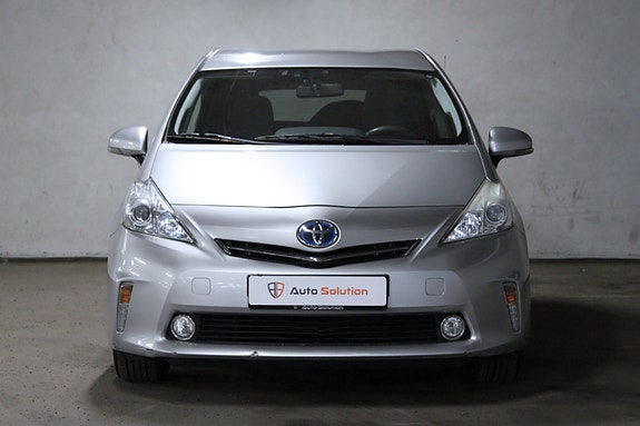 Toyota Prius+ Seven 13 of 15