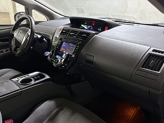 Toyota Prius+ Seven 5 of 15
