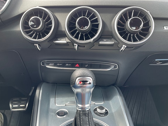 Audi TT 27 of 30