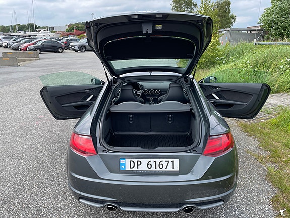 Audi TT 19 of 30