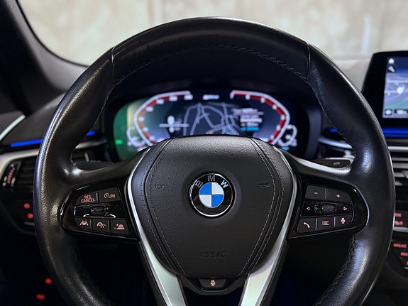 BMW 530e 20 of 30