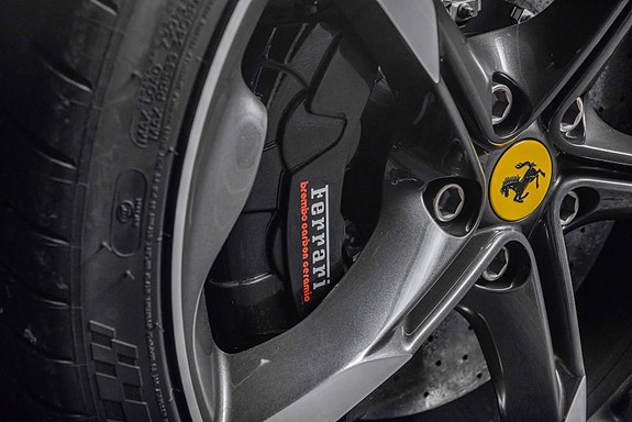 Ferrari SF90 Stradale 22 of 30