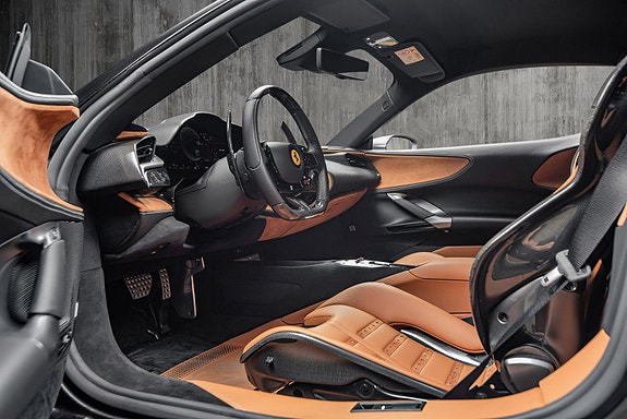 Ferrari SF90 Stradale 24 of 30