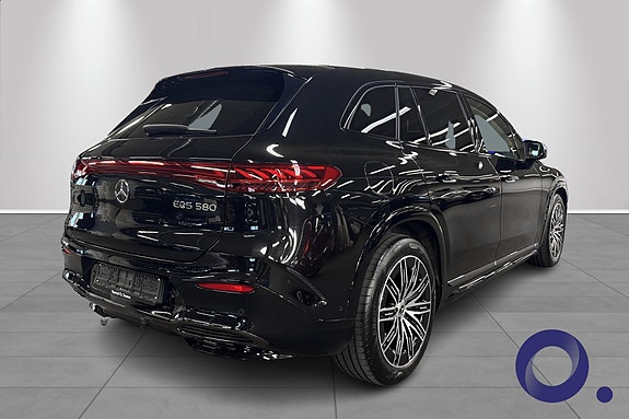 Mercedes-Benz EQS SUV 2 of 5