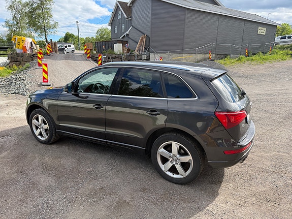 Audi Q5 9 of 30