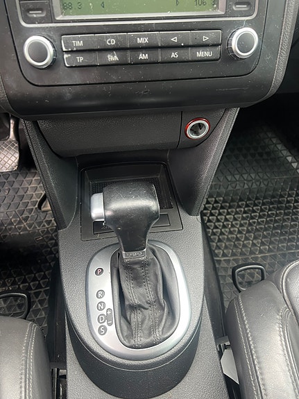 Volkswagen Touran 14 of 15