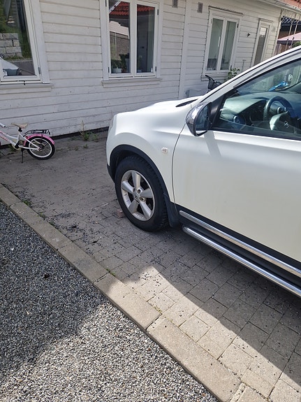 Nissan Qashqai+2 4 of 5