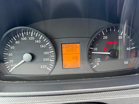 Mercedes-Benz Vito 113 9 of 27