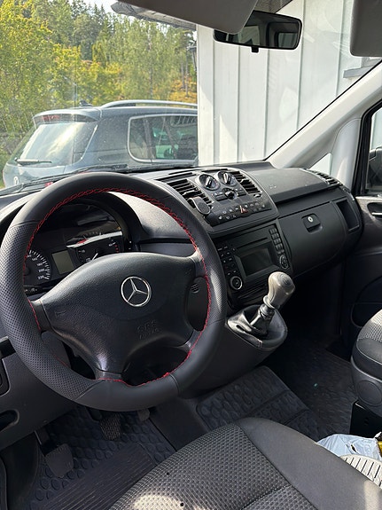 Mercedes-Benz Vito 113 27 of 27