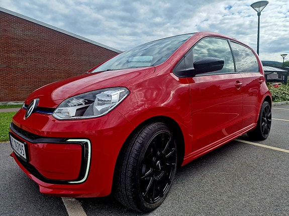 Volkswagen UP! 7 of 19