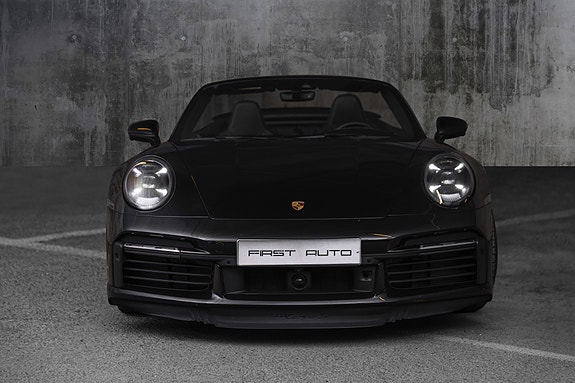 Porsche 911 5 of 30