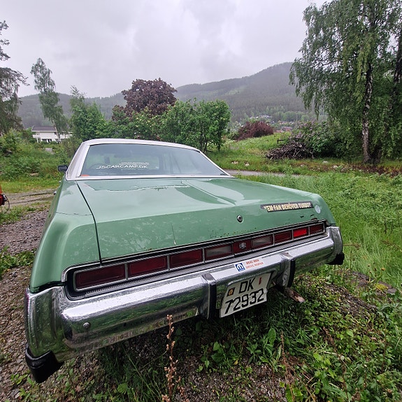 Chrysler New Yorker 4 of 5