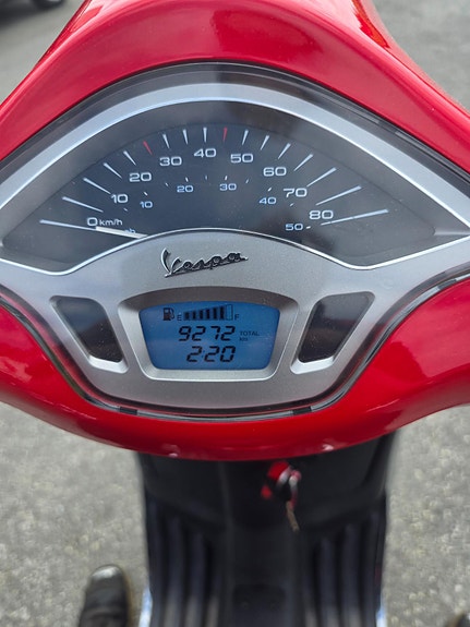 Piaggio VESPA PRIMAVERA 50 2T ROSSO Vespa 5 of 5