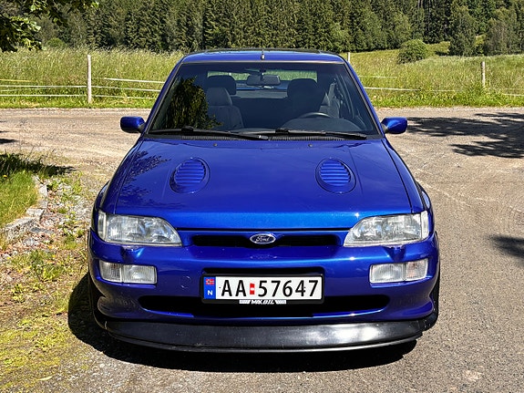 Ford Escort 8 of 26