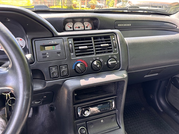 Ford Escort 15 of 26