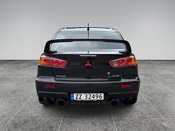 Mitsubishi Lancer 3 of 19